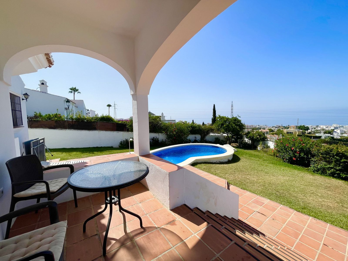 2 Bed Townhouse for sale in Nerja Costa Del Sol East, Málaga, Spain