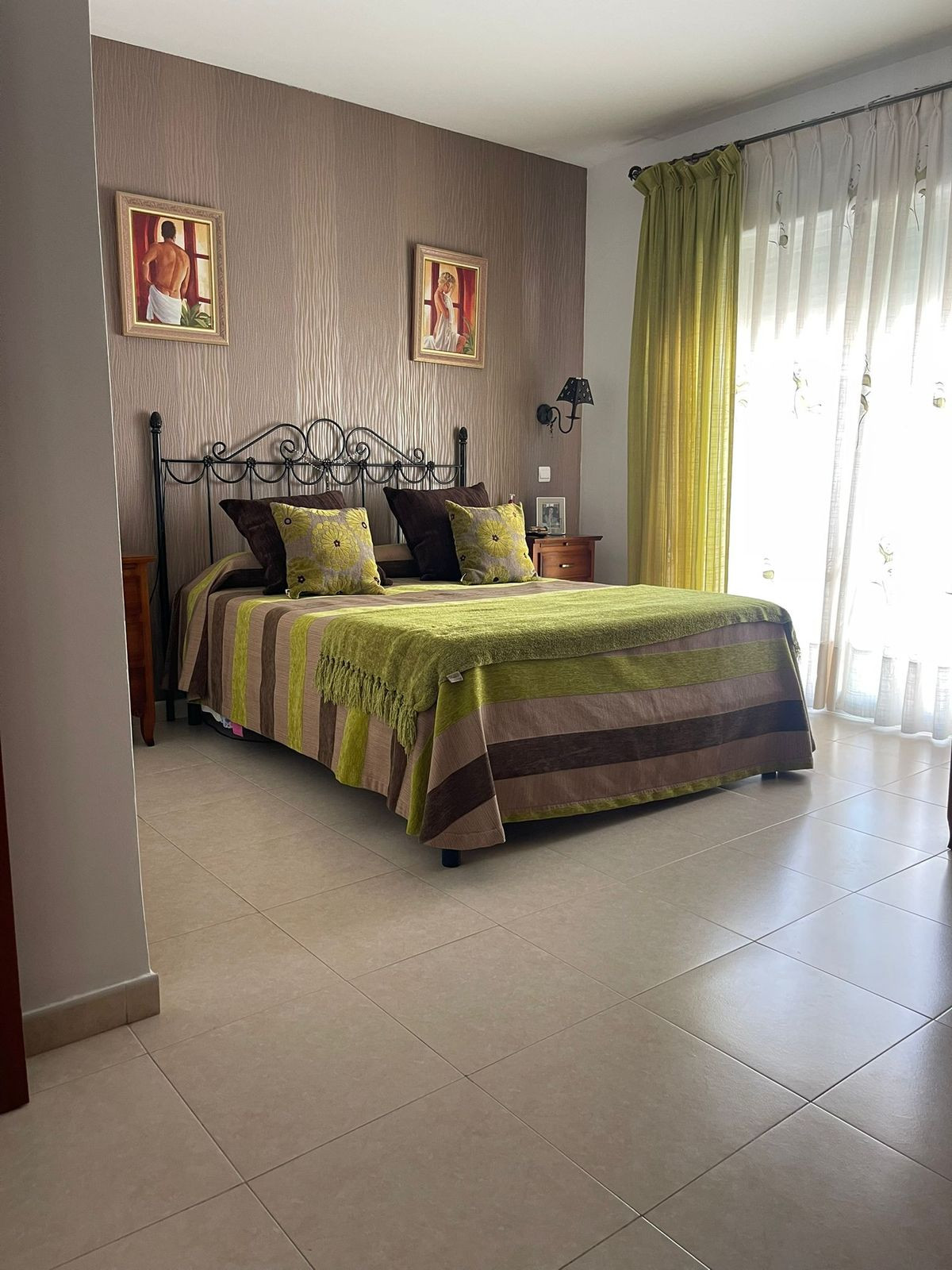 3 Bed Townhouse for sale in Estepona Costa Del Sol, Málaga, Spain
