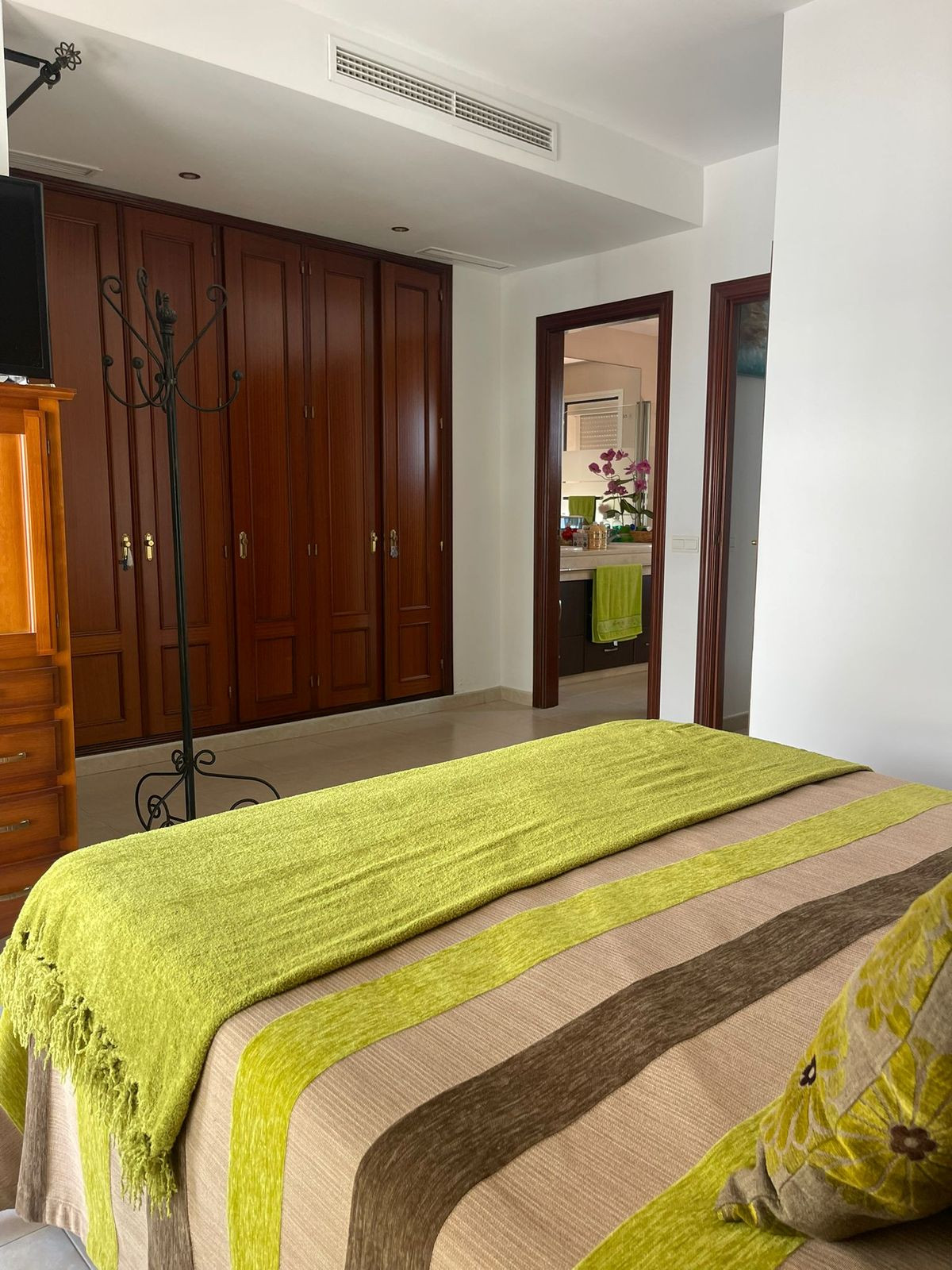 3 Bed Townhouse for sale in Estepona Costa Del Sol, Málaga, Spain
