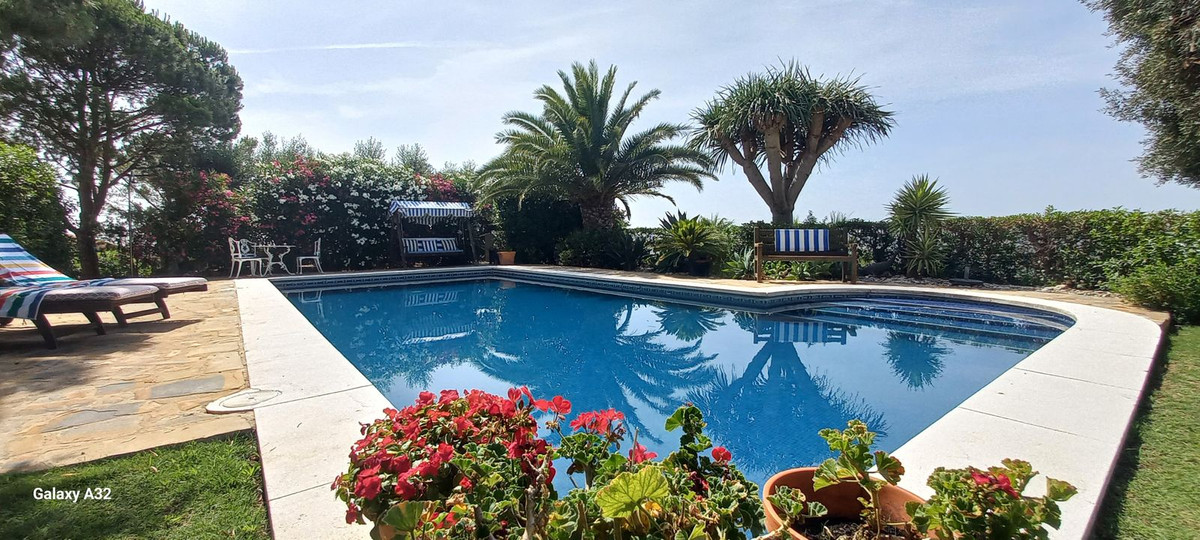 4 Bed Townhouse for sale in La Cala De Mijas Costa Del Sol, Málaga, Spain