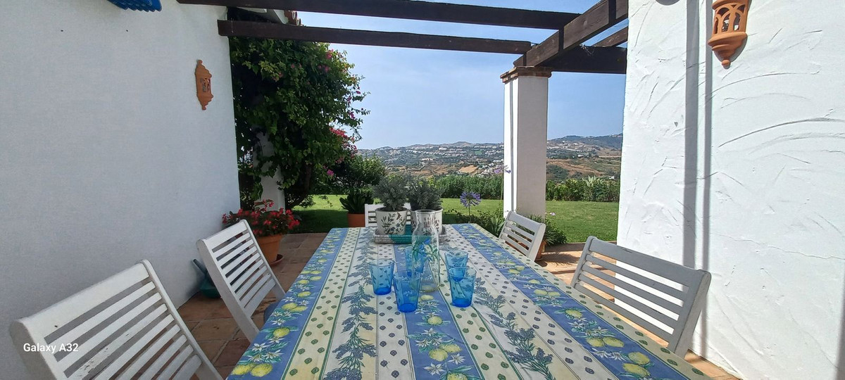 4 Bed Townhouse for sale in La Cala De Mijas Costa Del Sol, Málaga, Spain