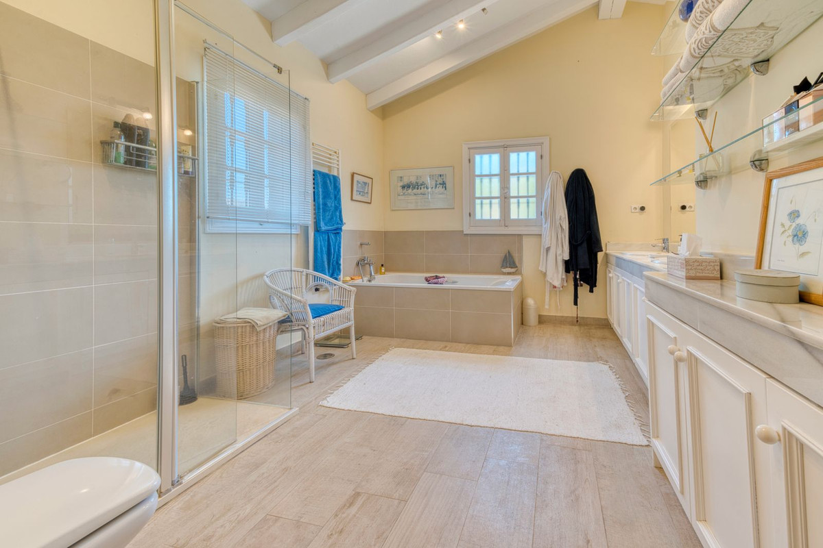4 Bed Townhouse for sale in La Cala De Mijas Costa Del Sol, Málaga, Spain