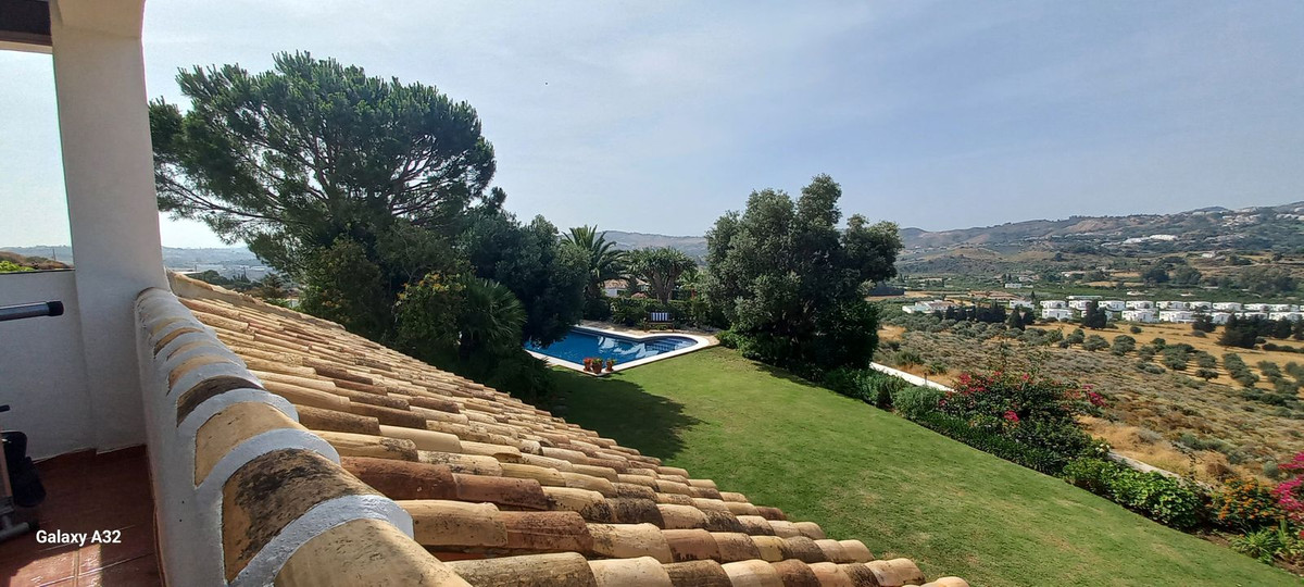 4 Bed Townhouse for sale in La Cala De Mijas Costa Del Sol, Málaga, Spain