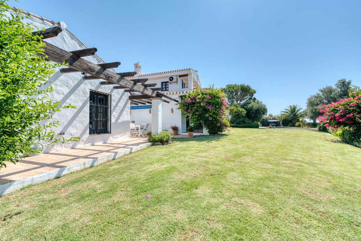 4 Bed Townhouse for sale in La Cala De Mijas Costa Del Sol, Málaga, Spain