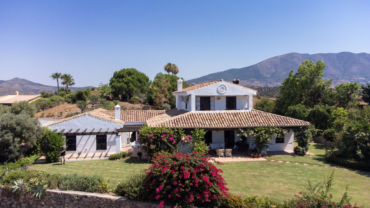 4 Bed Townhouse for sale in La Cala De Mijas Costa Del Sol, Málaga, Spain