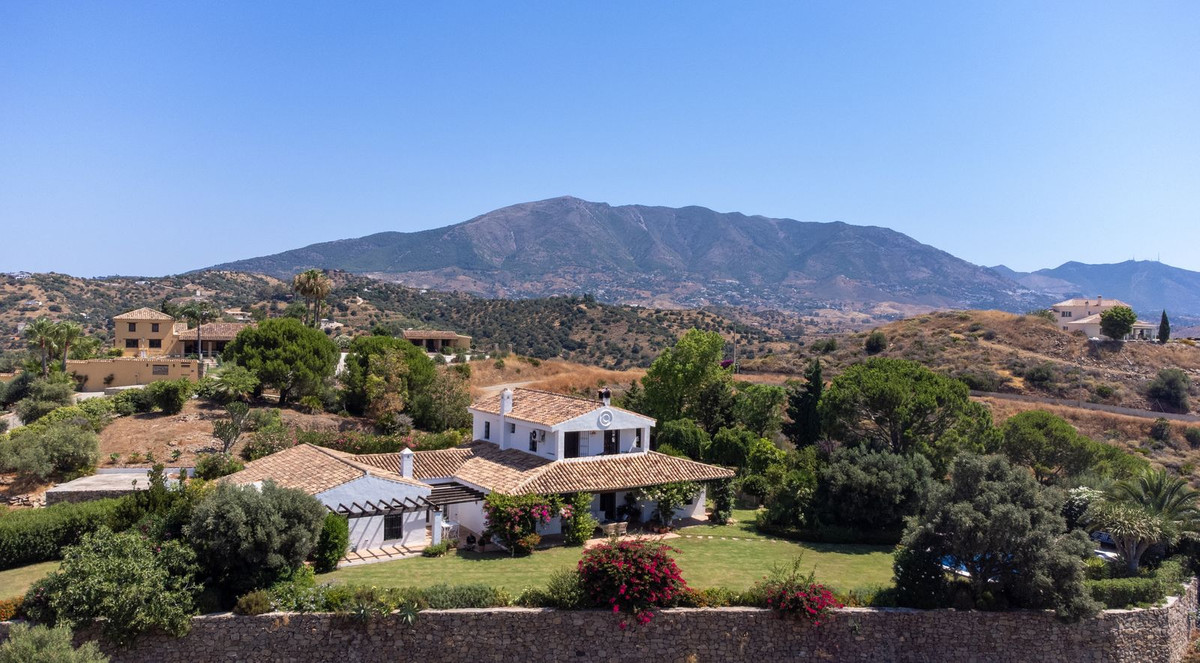 4 Bed Townhouse for sale in La Cala De Mijas Costa Del Sol, Málaga, Spain