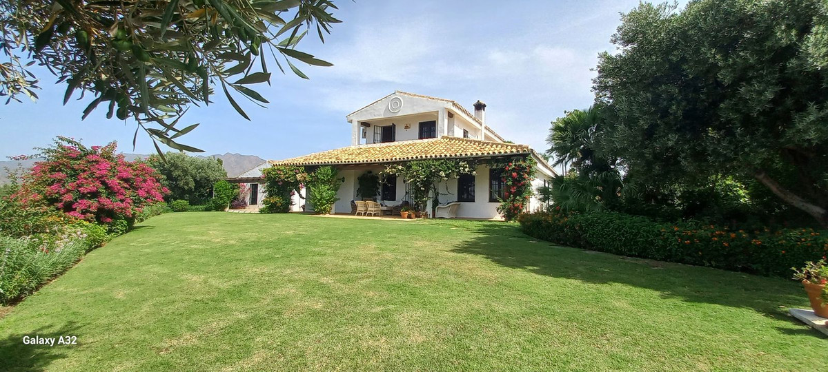 4 Bed Townhouse for sale in La Cala De Mijas Costa Del Sol, Málaga, Spain