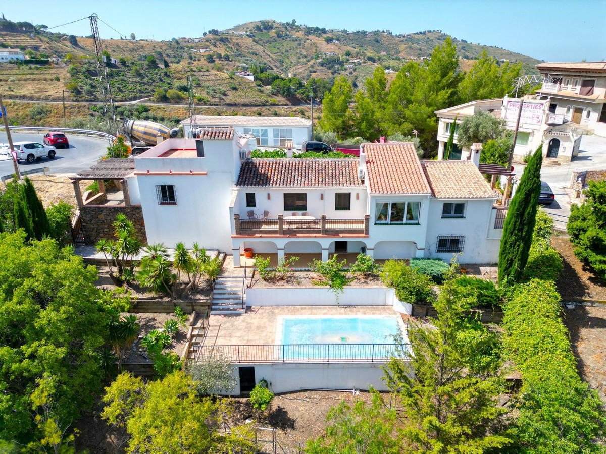 Se vende Villa - Chalet de 2 dormitorios en Costa Del Sol East, Málaga, España