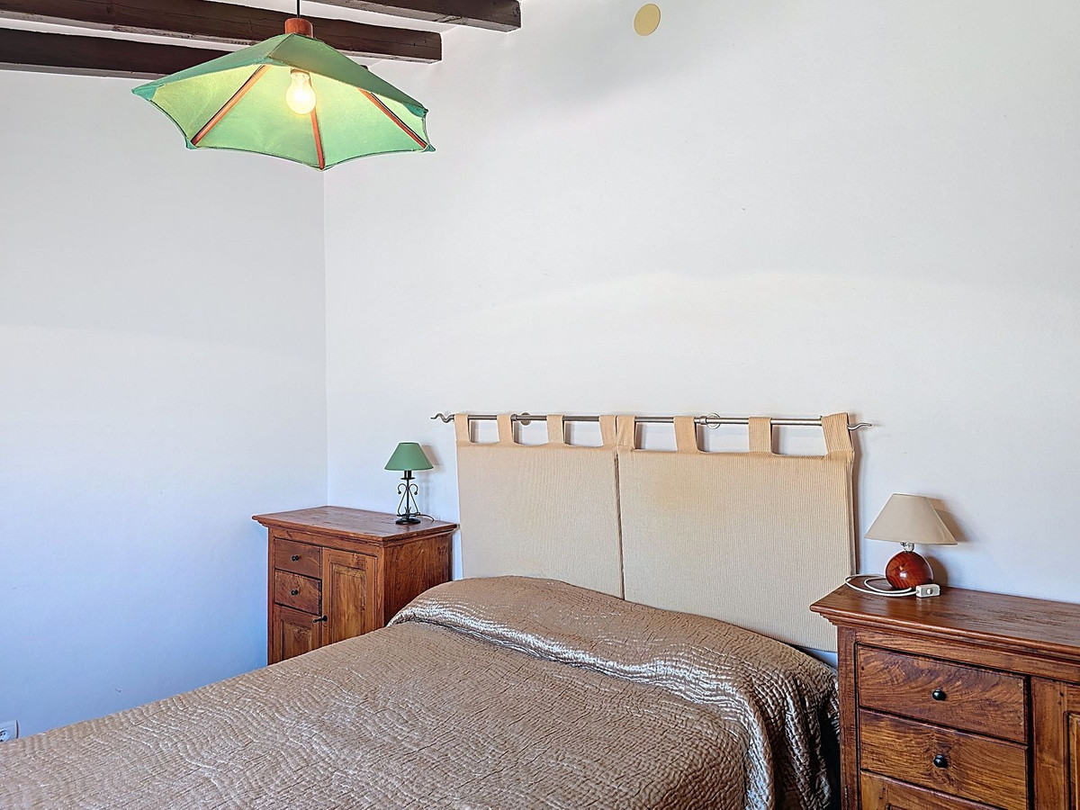 Se vende Villa - Chalet de 2 dormitorios en Costa Del Sol East, Málaga, España