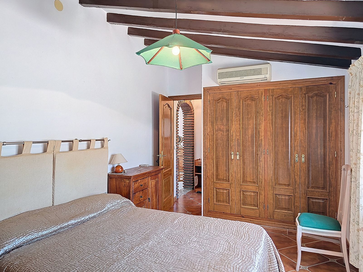 Se vende Villa - Chalet de 2 dormitorios en Costa Del Sol East, Málaga, España