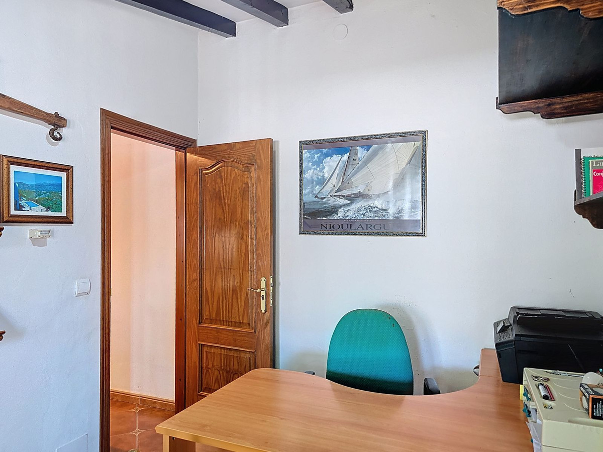 Se vende Villa - Chalet de 2 dormitorios en Costa Del Sol East, Málaga, España