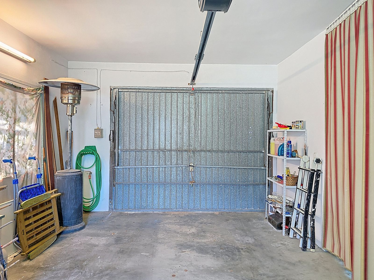 Se vende Villa - Chalet de 2 dormitorios en Costa Del Sol East, Málaga, España
