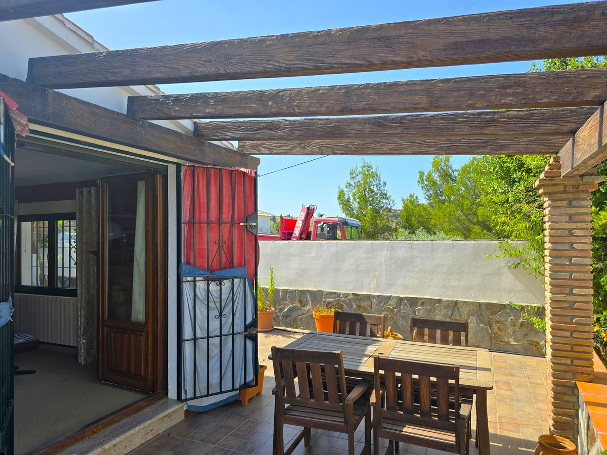 Se vende Villa - Chalet de 2 dormitorios en Costa Del Sol East, Málaga, España