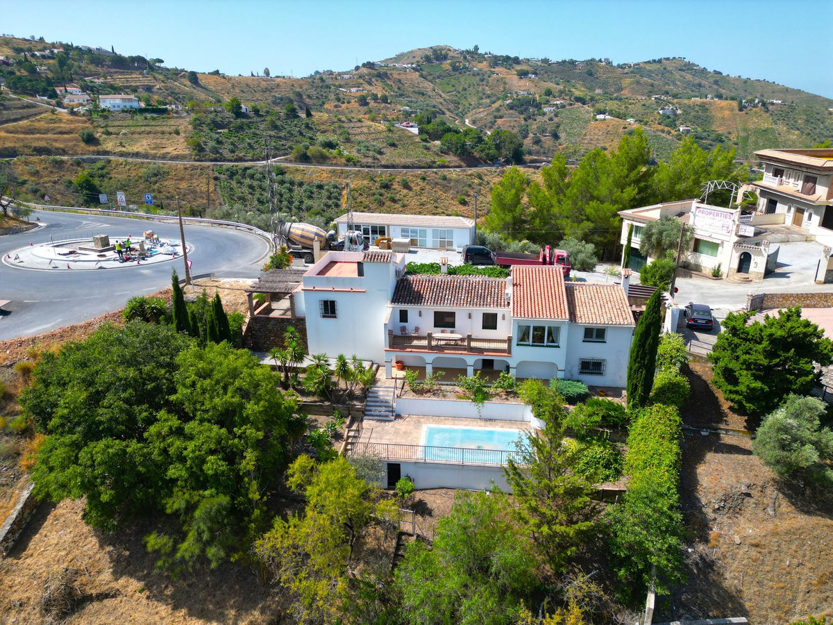 Se vende Villa - Chalet de 2 dormitorios en Costa Del Sol East, Málaga, España