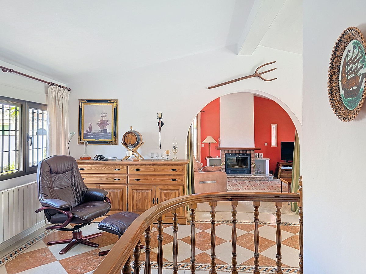 Se vende Villa - Chalet de 2 dormitorios en Costa Del Sol East, Málaga, España