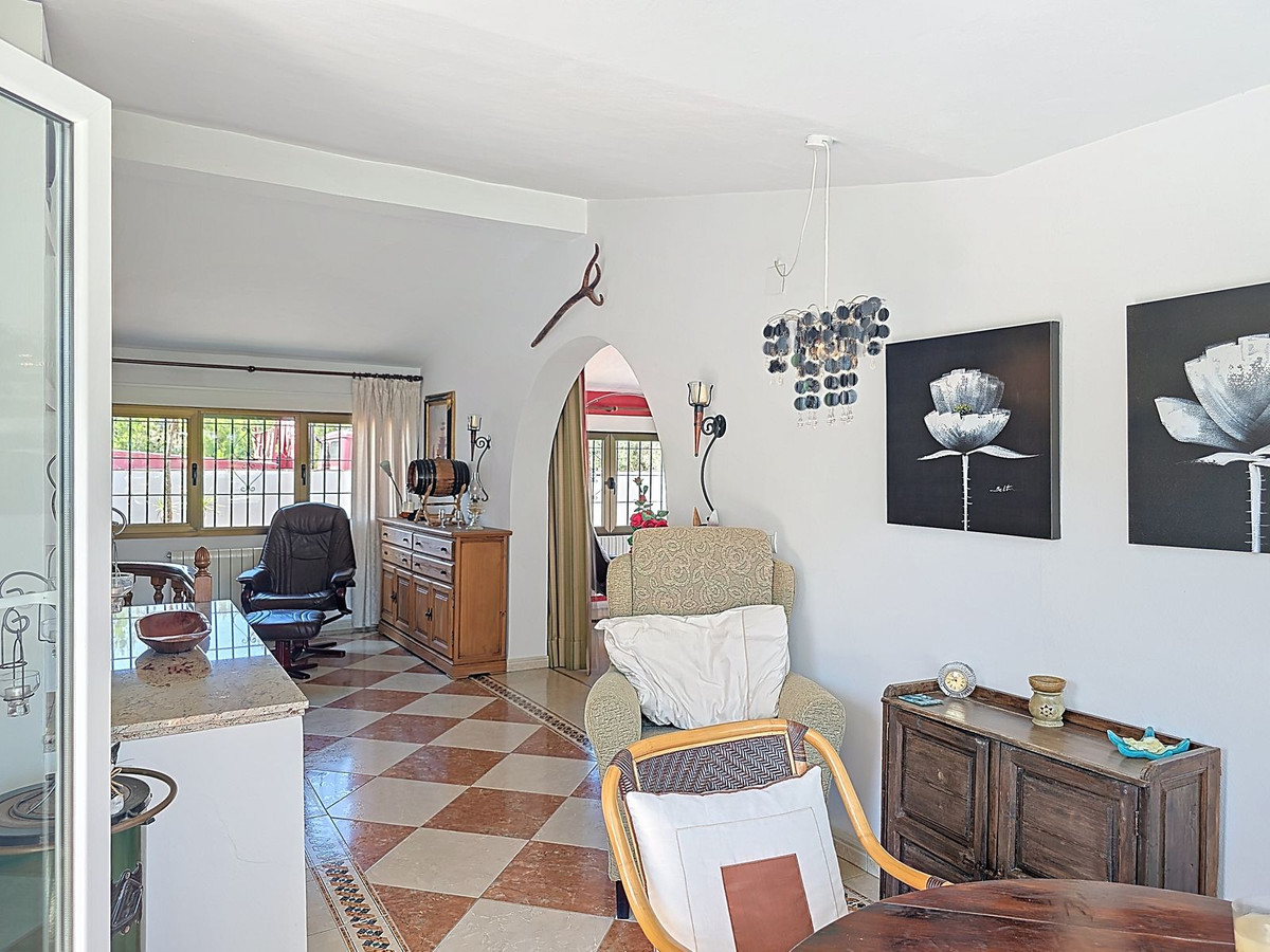 Se vende Villa - Chalet de 2 dormitorios en Costa Del Sol East, Málaga, España