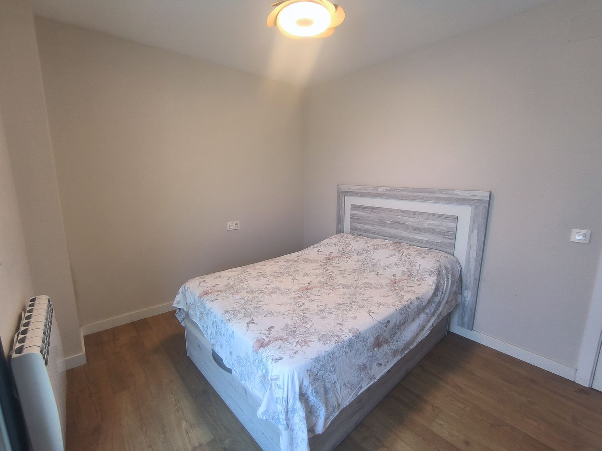 3 Bed Apartment for sale in Estepona Costa Del Sol, Málaga, Spain