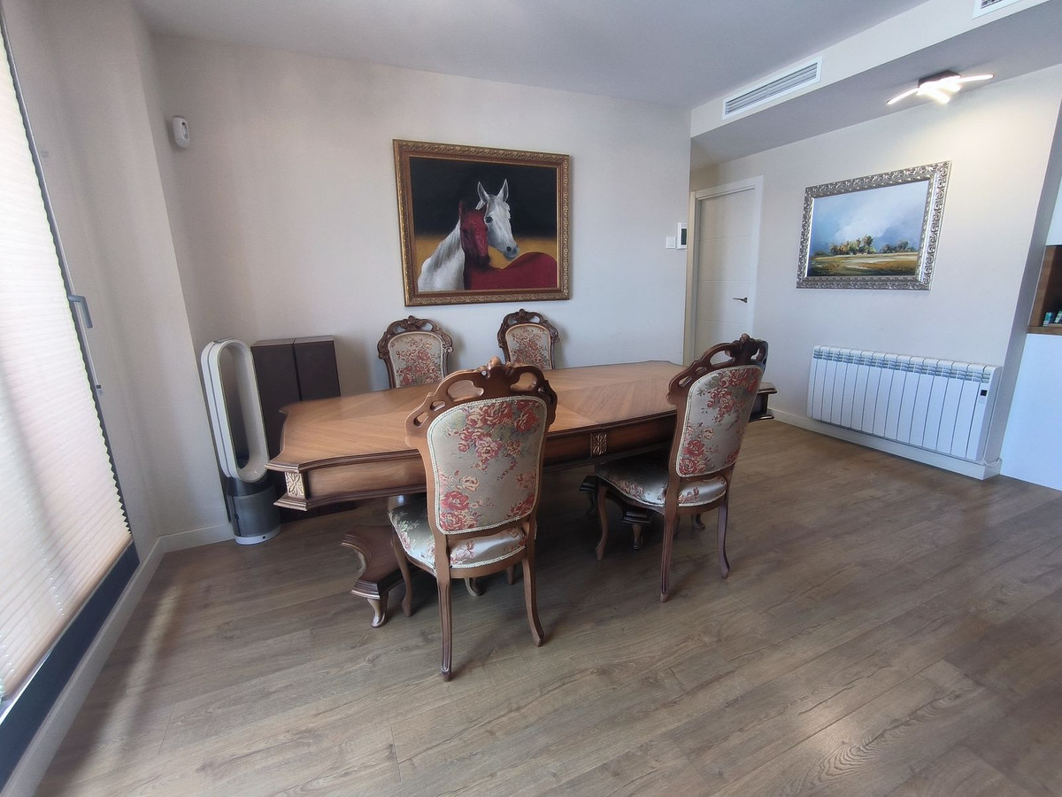 3 Bed Apartment for sale in Estepona Costa Del Sol, Málaga, Spain