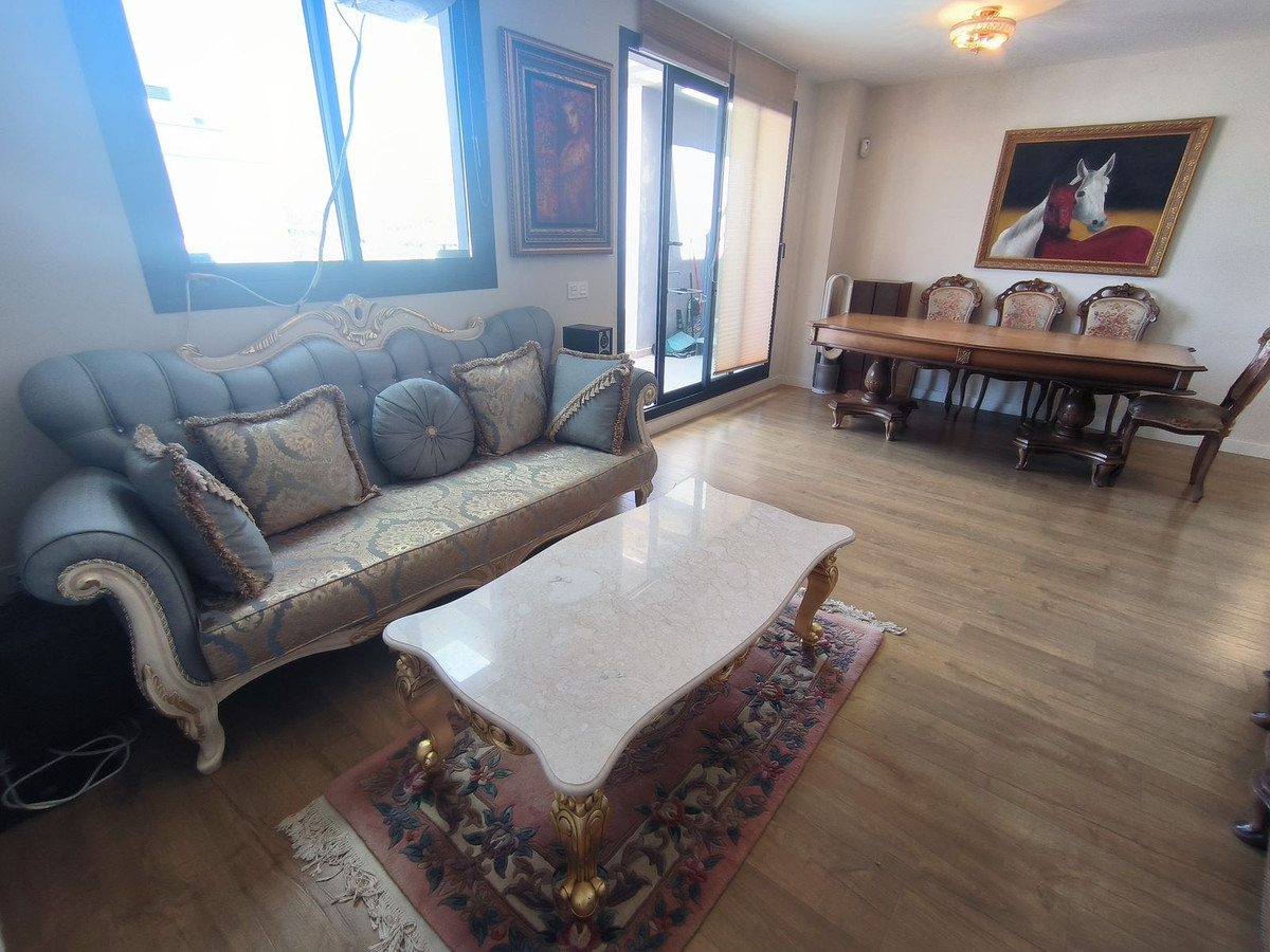 3 Bed Apartment for sale in Estepona Costa Del Sol, Málaga, Spain