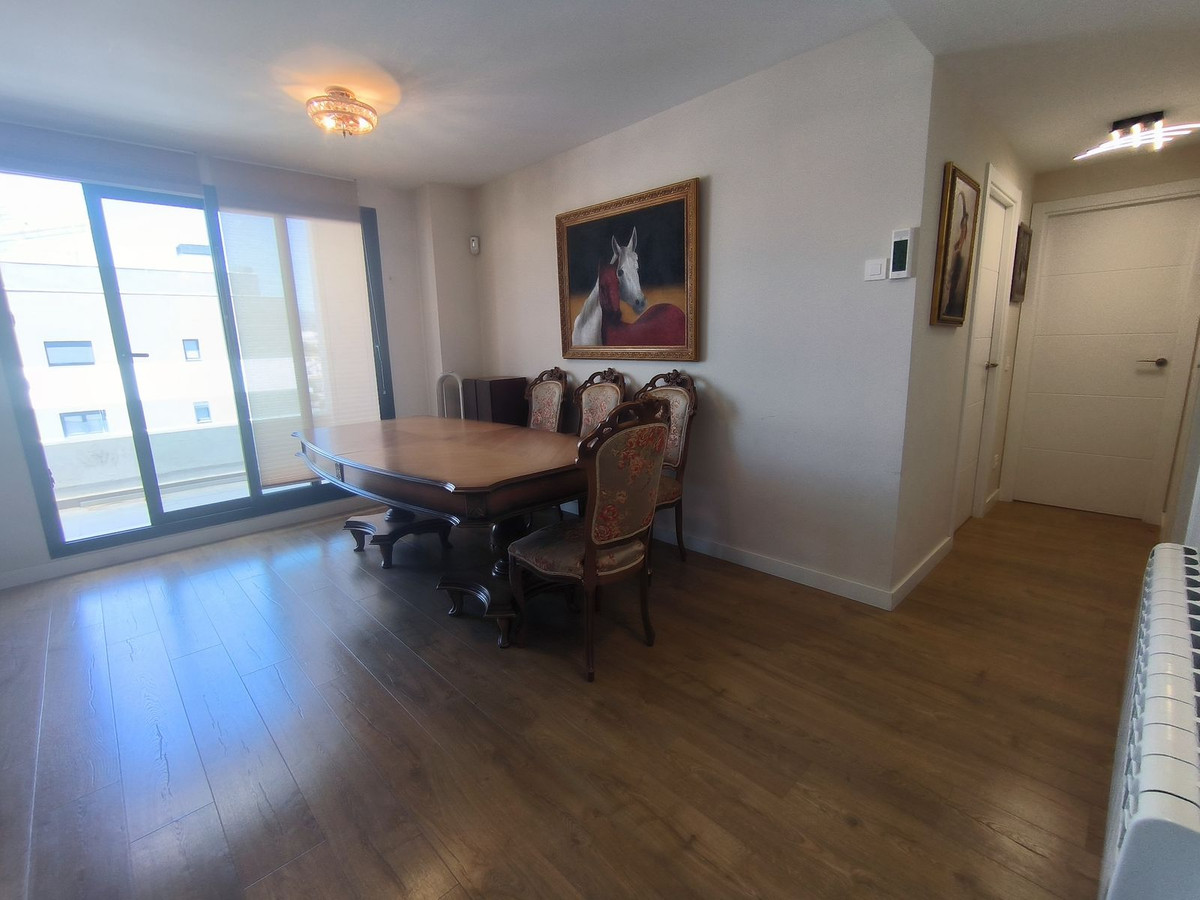 3 Bed Apartment for sale in Estepona Costa Del Sol, Málaga, Spain