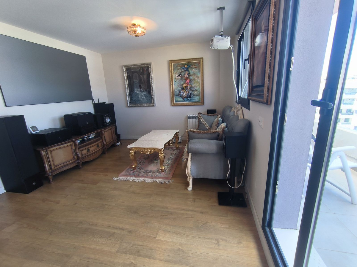 3 Bed Apartment for sale in Estepona Costa Del Sol, Málaga, Spain