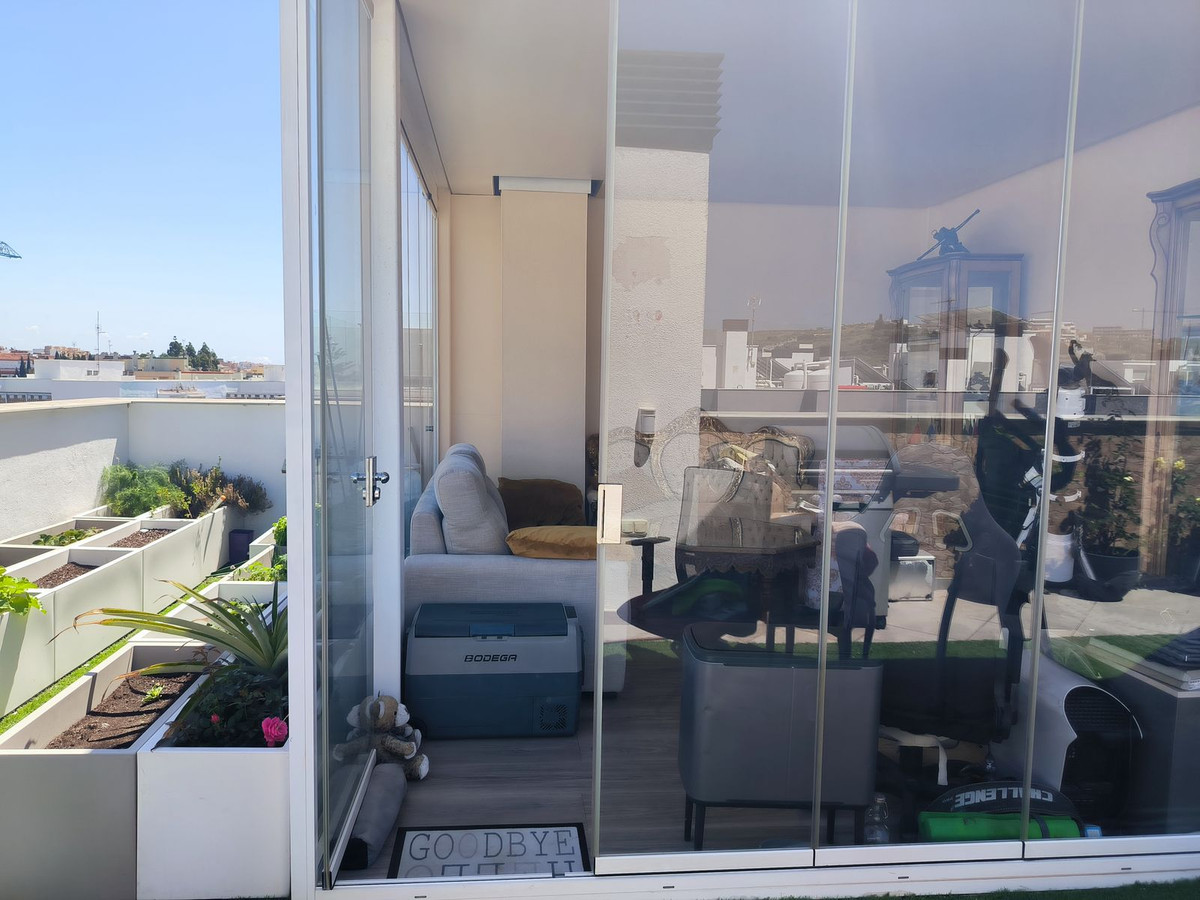 3 Bed Apartment for sale in Estepona Costa Del Sol, Málaga, Spain