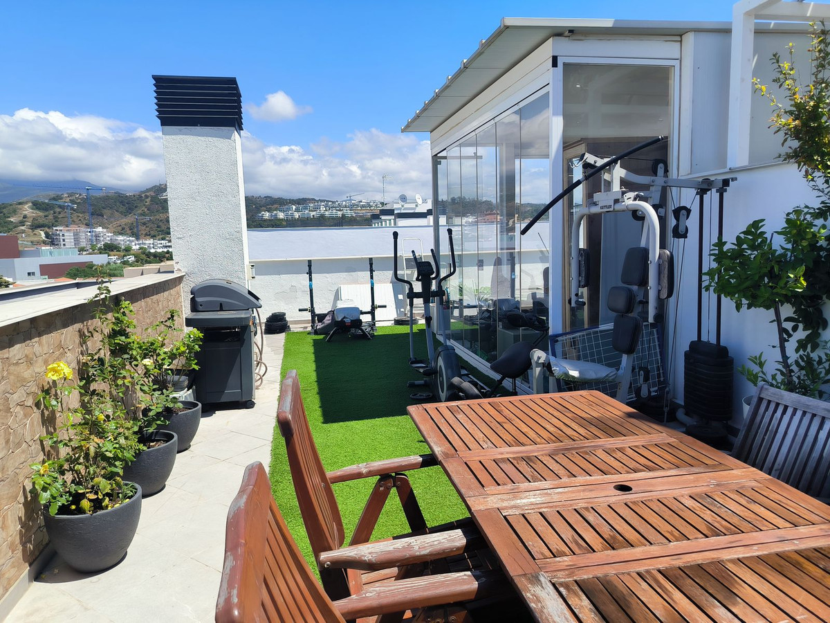 3 Bed Apartment for sale in Estepona Costa Del Sol, Málaga, Spain