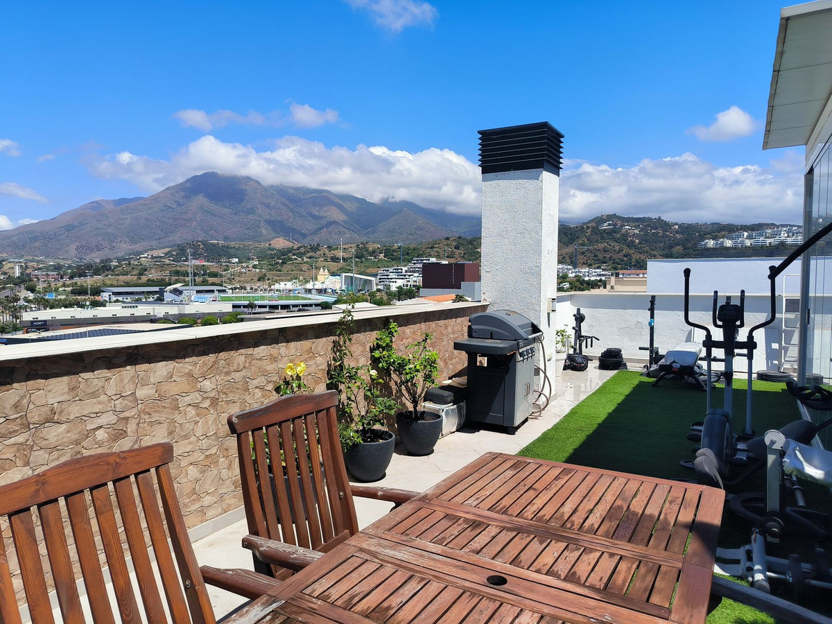 3 Bed Apartment for sale in Estepona Costa Del Sol, Málaga, Spain