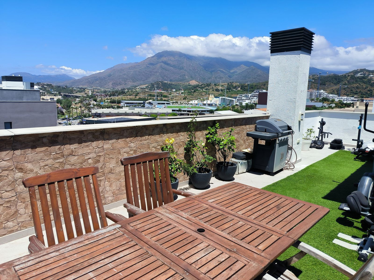 3 Bed Apartment for sale in Estepona Costa Del Sol, Málaga, Spain