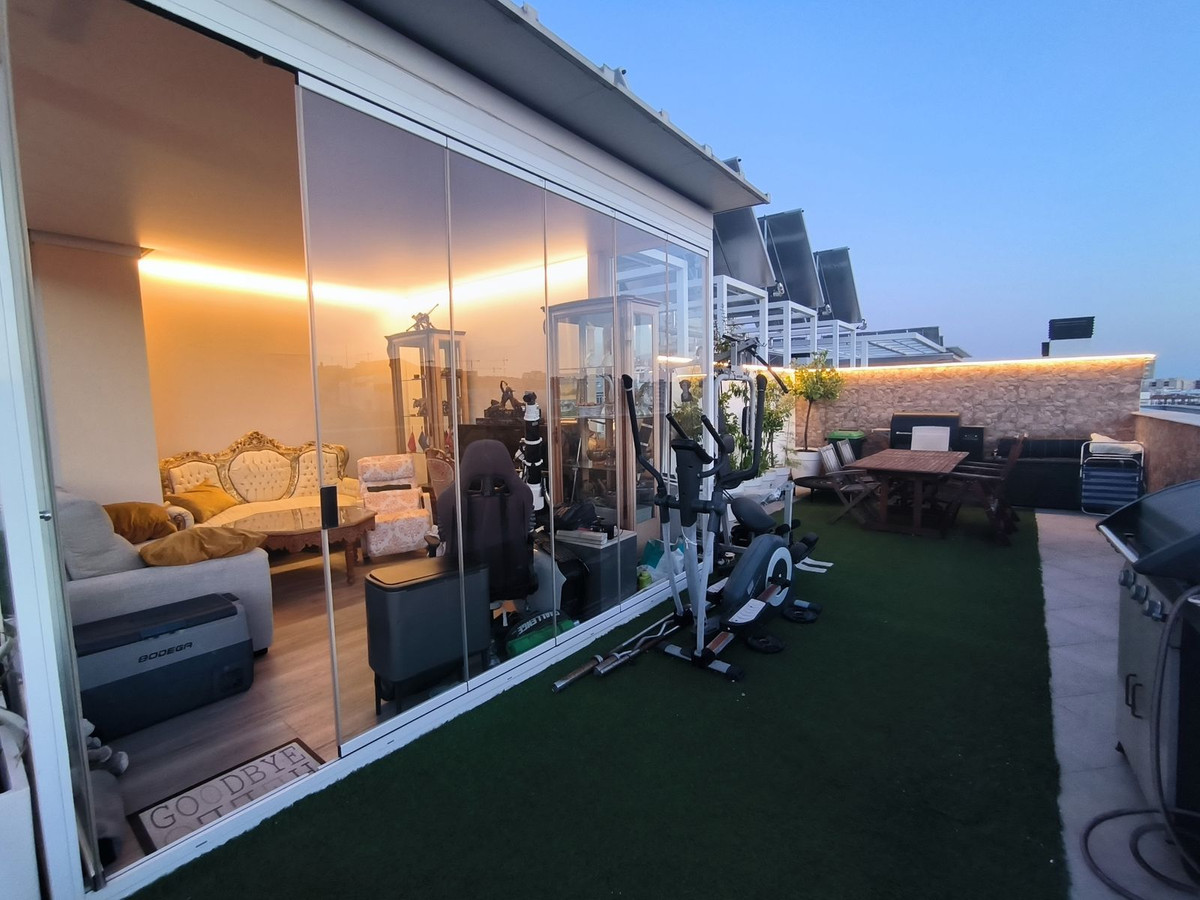 3 Bed Apartment for sale in Estepona Costa Del Sol, Málaga, Spain