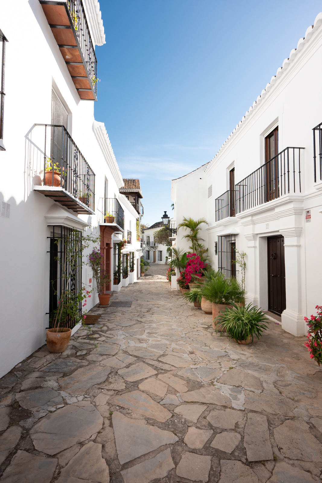 2 Bed Townhouse for sale in The Golden Mile Costa Del Sol, Málaga, Spain