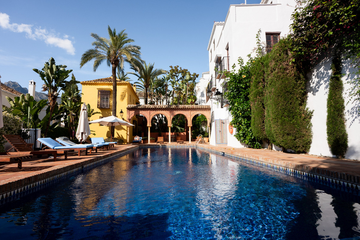2 Bed Townhouse for sale in The Golden Mile Costa Del Sol, Málaga, Spain