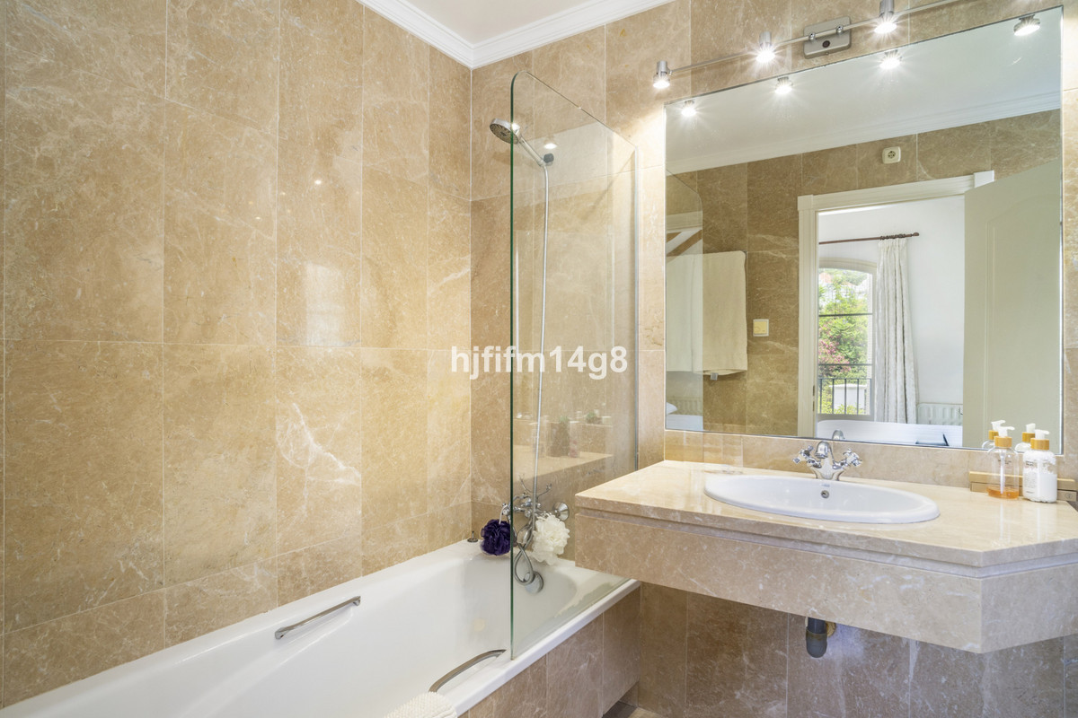 Se vende Adosada de 3 dormitorios en Costa Del Sol, Málaga, España