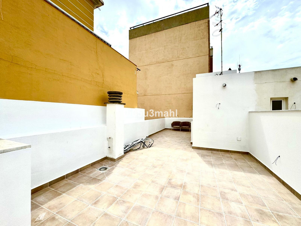 6 Bed Commercial unit for sale in Málaga Costa Del Sol, Málaga, Spain