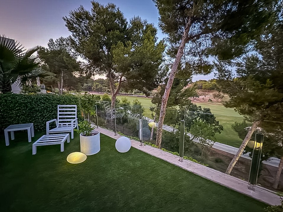 Se vende Apartamento Planta Baja de 2 dormitorios en Costa Blanca, Alicante, España