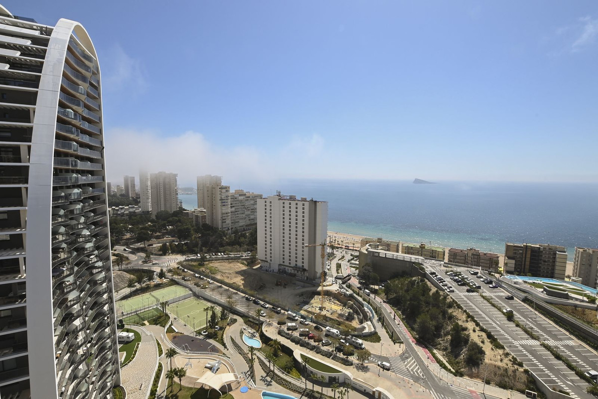 Se vende Apartamento Planta Media de 2 dormitorios en Costa Blanca, Alicante, España