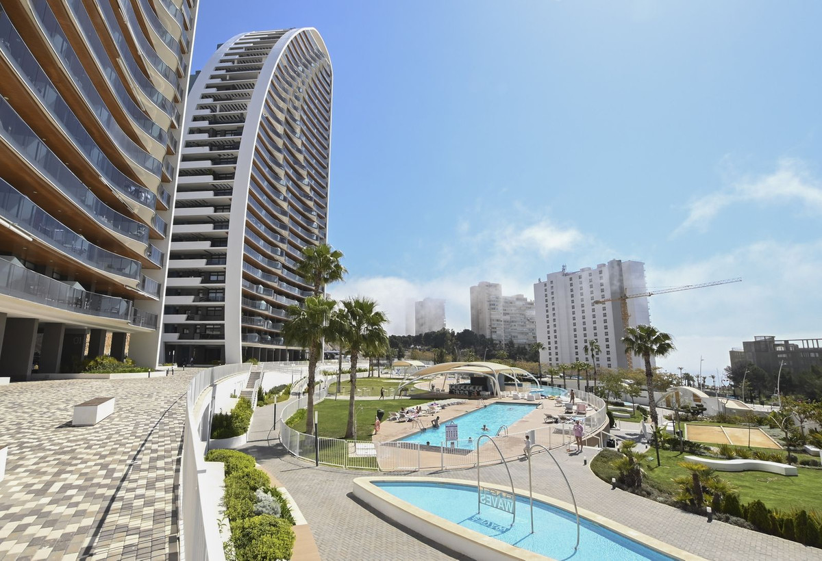 Se vende Apartamento Planta Media de 2 dormitorios en Costa Blanca, Alicante, España