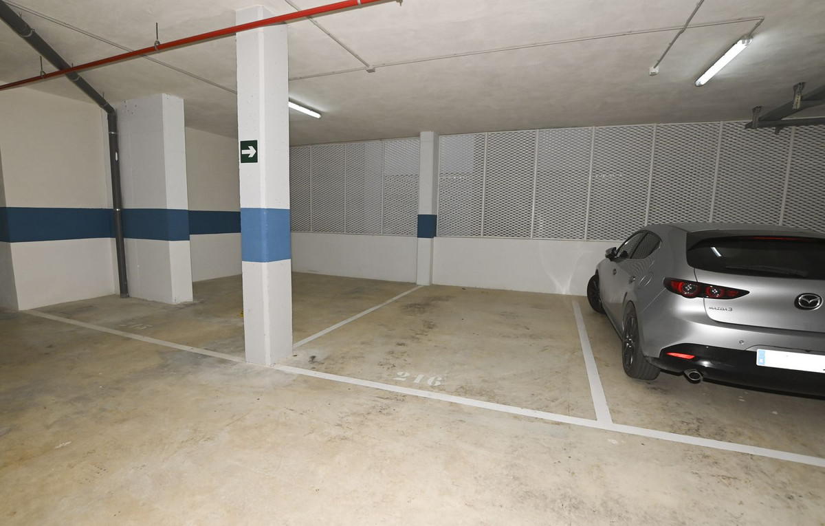 Se vende Apartamento Planta Media de 2 dormitorios en Costa Blanca, Alicante, España