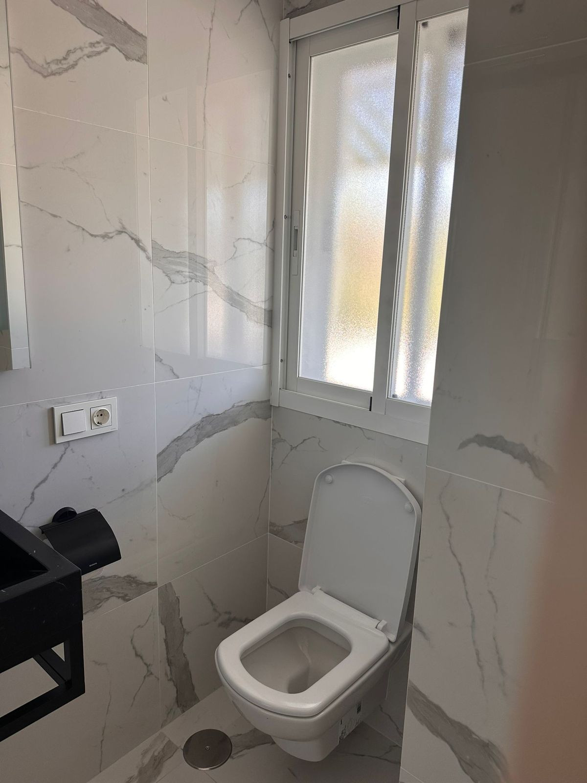 Se vende Apartamento en Planta Última de 2 dormitorios en Costa Del Sol, Málaga, España