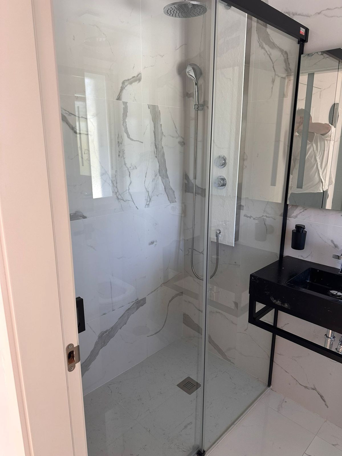 Se vende Apartamento en Planta Última de 2 dormitorios en Costa Del Sol, Málaga, España
