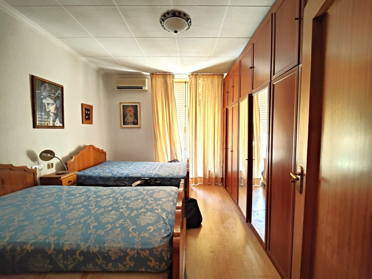 Se vende Apartamento Planta Media de 5 dormitorios en Costa Blanca, Alicante, España