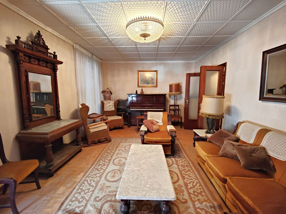 Se vende Apartamento Planta Media de 5 dormitorios en Costa Blanca, Alicante, España