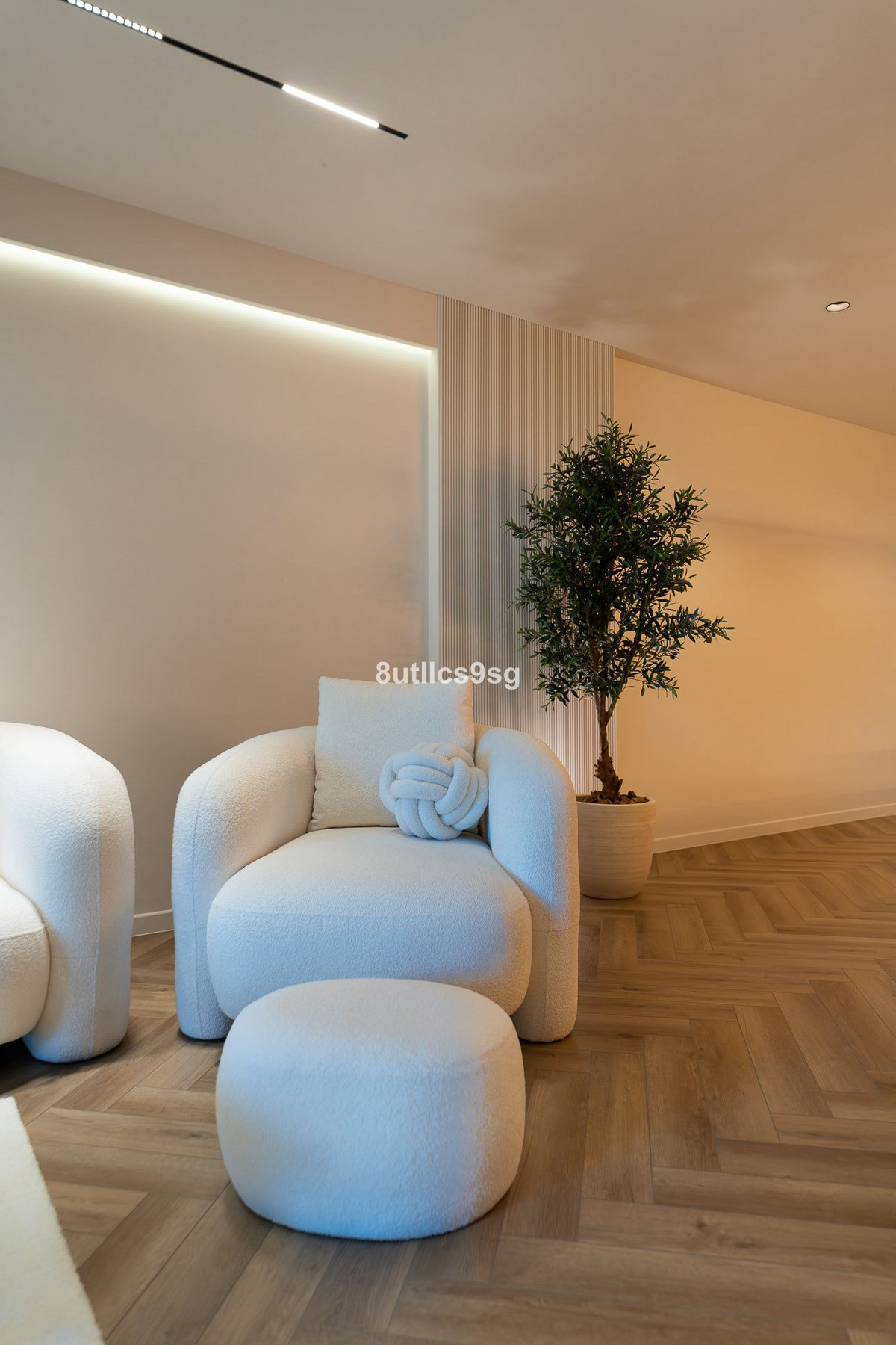 3 Bed Apartment for sale in Nueva Andalucía Costa Del Sol, Málaga, Spain