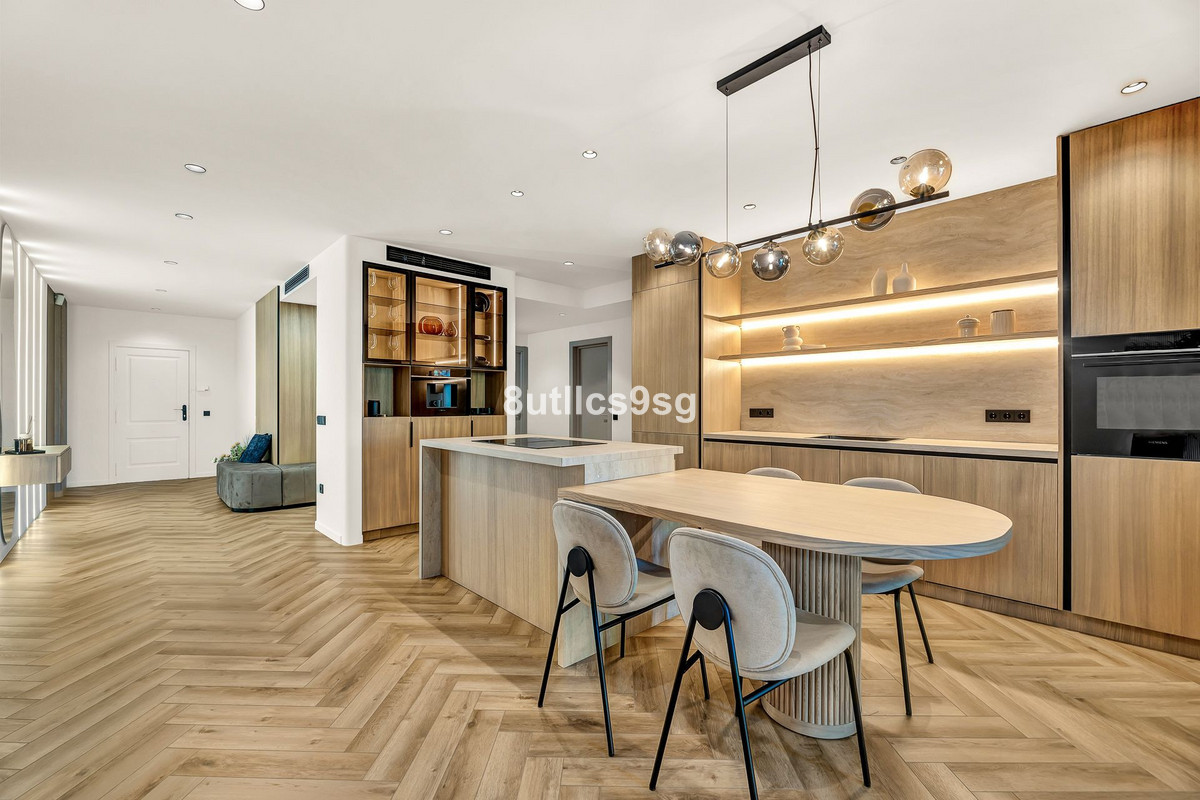 3 Bed Apartment for sale in Nueva Andalucía Costa Del Sol, Málaga, Spain