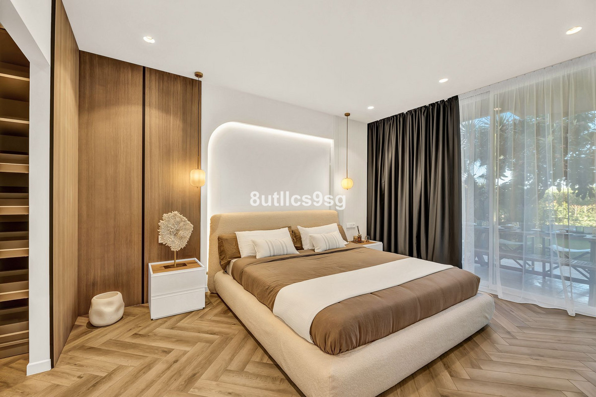 3 Bed Apartment for sale in Nueva Andalucía Costa Del Sol, Málaga, Spain