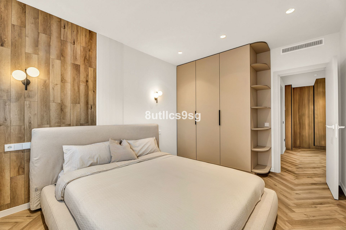 3 Bed Apartment for sale in Nueva Andalucía Costa Del Sol, Málaga, Spain