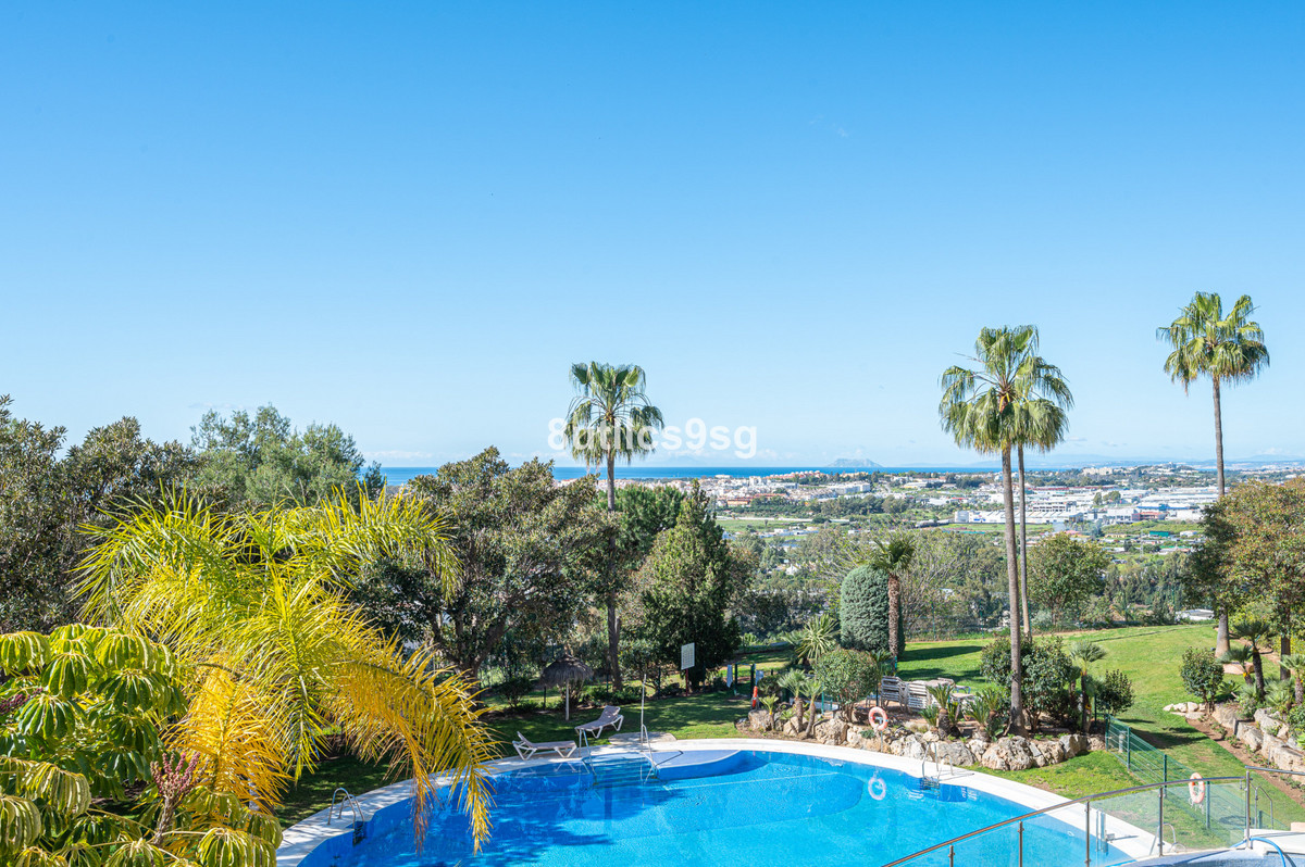 3 Bed Apartment for sale in Nueva Andalucía Costa Del Sol, Málaga, Spain