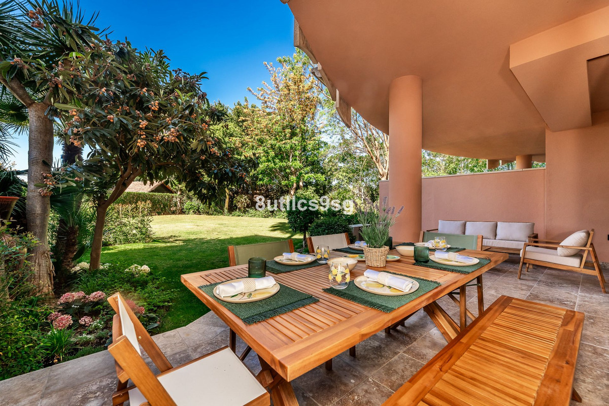 3 Bed Apartment for sale in Nueva Andalucía Costa Del Sol, Málaga, Spain