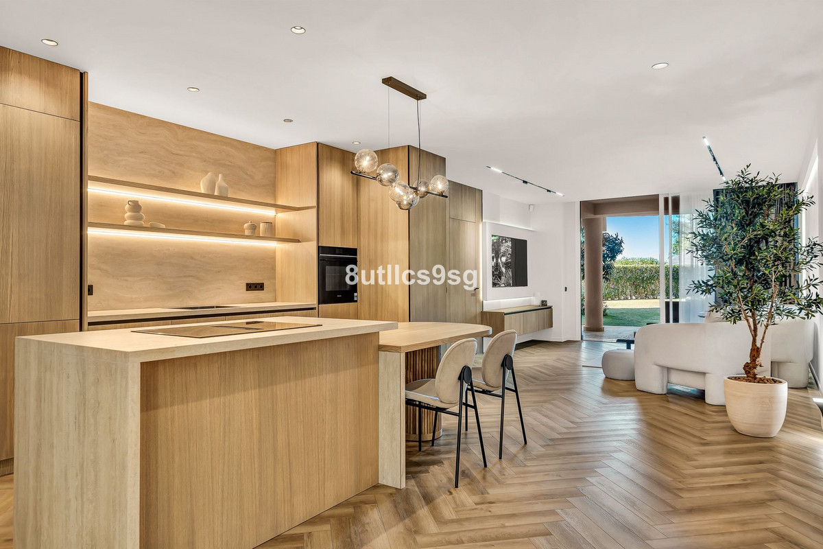 3 Bed Apartment for sale in Nueva Andalucía Costa Del Sol, Málaga, Spain