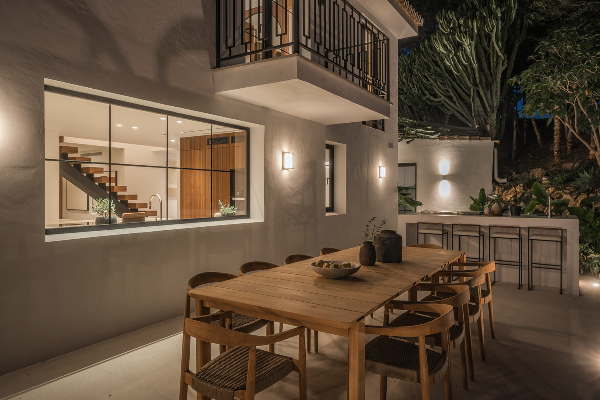 Se vende Pareada de 5 dormitorios en Costa Del Sol, Málaga, España